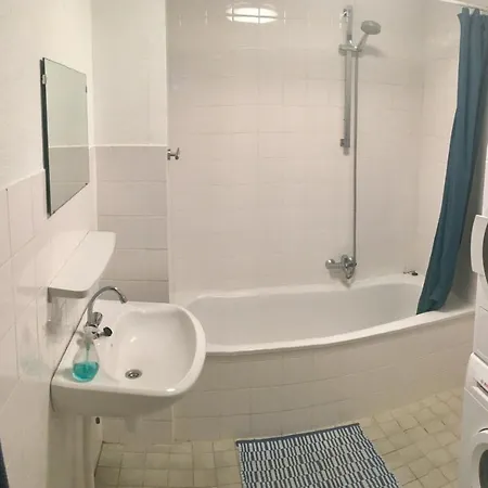 Apartman Ground Floor 70m2 With Garden